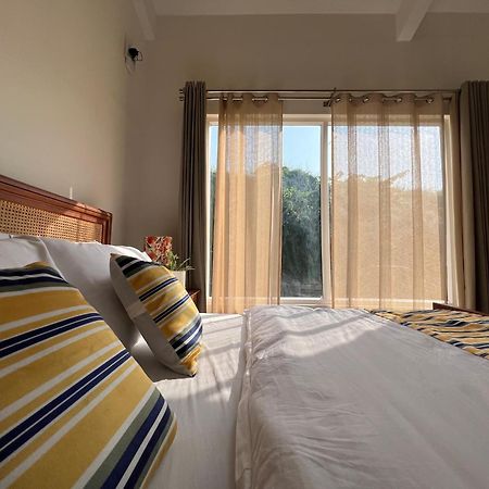 Bed and Breakfast The Bageecha Вриндавана Экстерьер фото